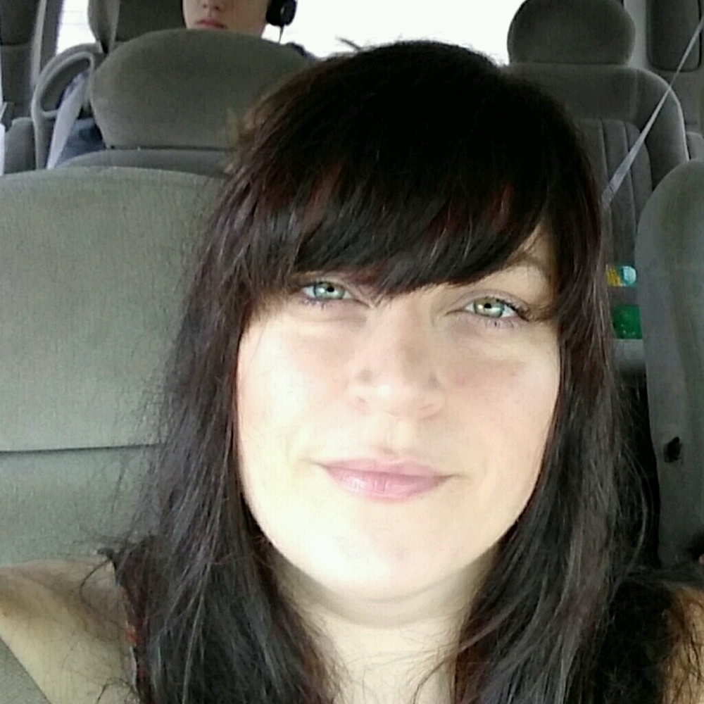 Meet your Posher, Marisa